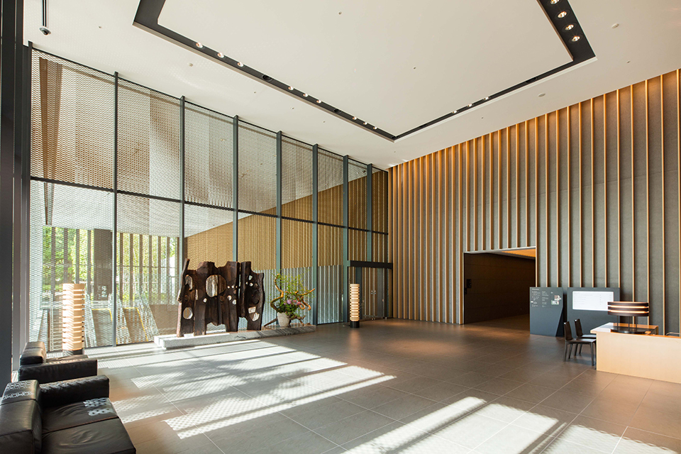 彩りを添える芸術作品 溜池山王駅直結 東京 赤坂 ザ キャピトルホテル 東急 公式