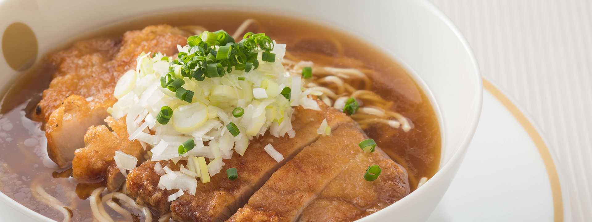 送料無料!即購入可能! 国会議事堂周辺飲食店ホテル料亭に最適大型電波時計置時計 受け継がれた味 | 溜池山王駅直結(東京・赤坂)ザ・キャピトルホテル