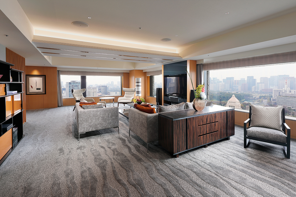 더 캐피톨 스위트