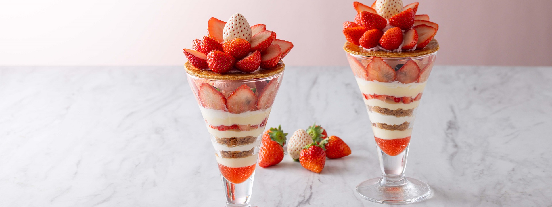 ORIGAMI Strawberry Parfait