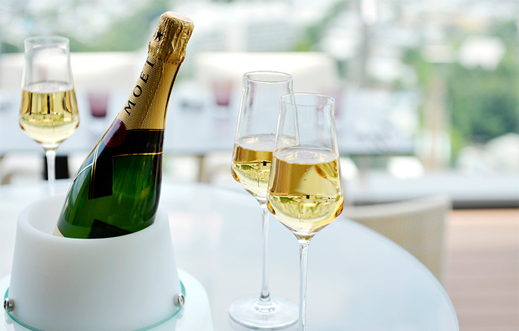 The 30th Dining Bar | 二子玉川駅 徒歩5分 二子玉川 エクセルホテル