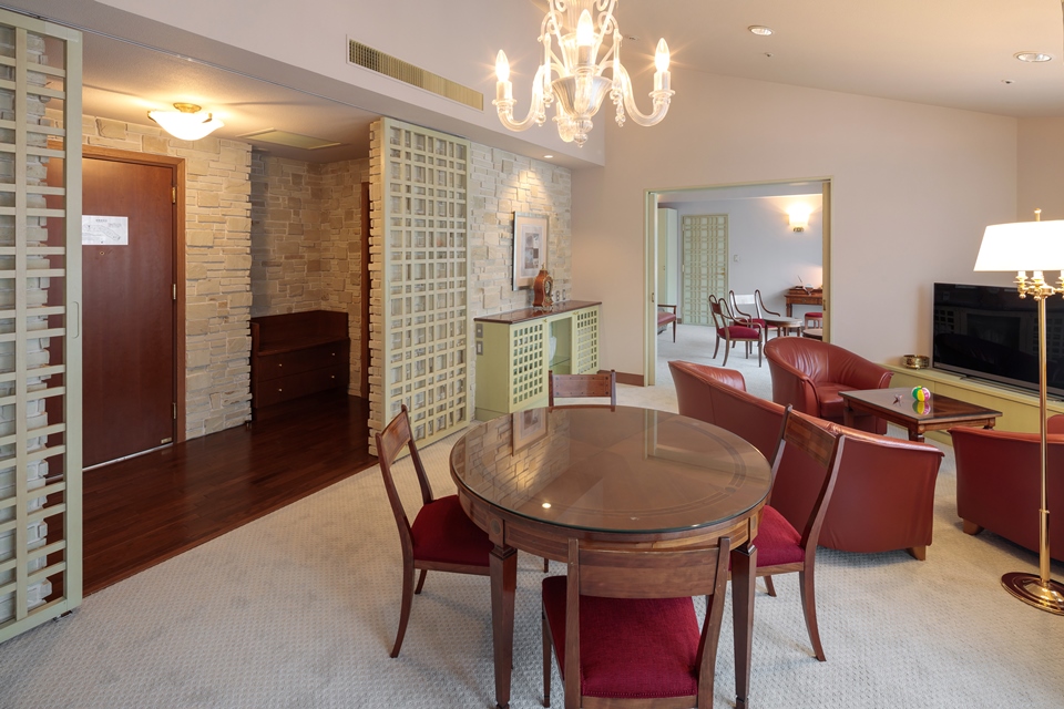 탑 플로어 스위트