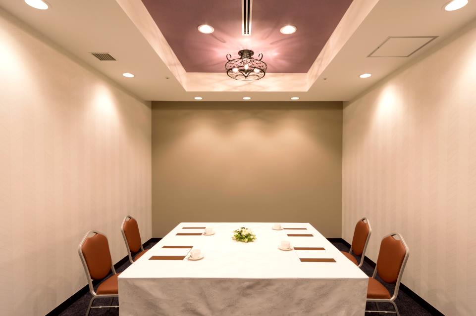 神戸三宮東急REIホテル ラベンダー