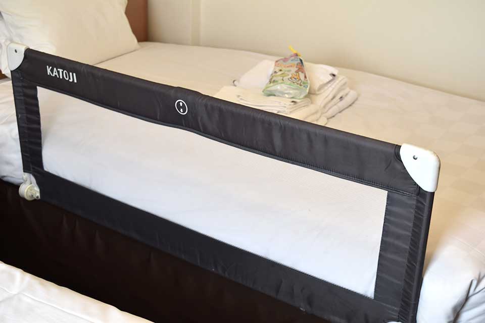 Bed guard