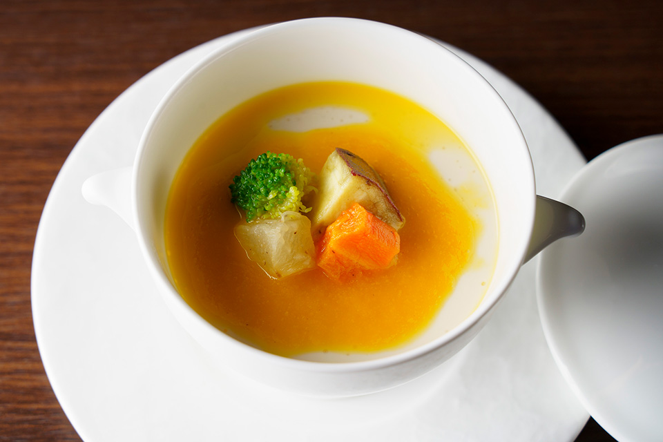 豆乳のフランと野菜のピューレ